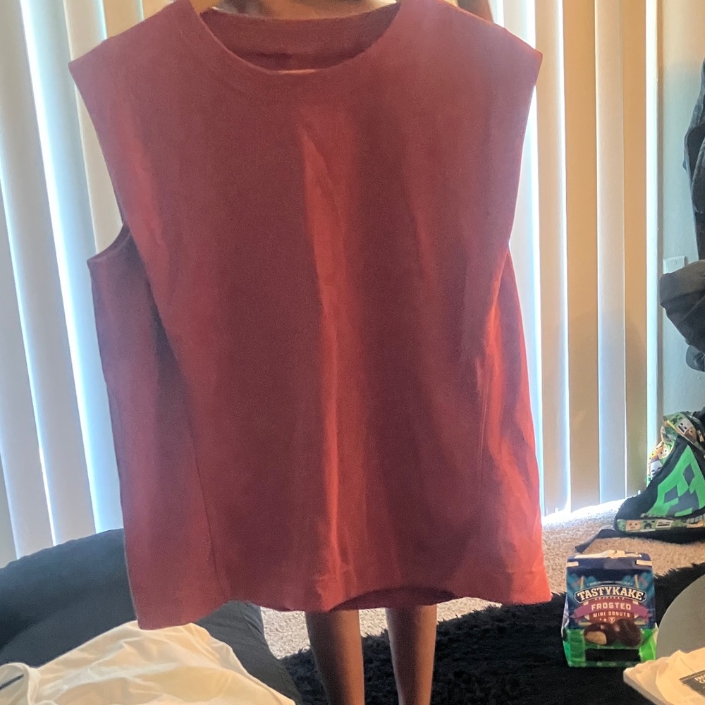 Athleta Sleeveless Burgundy Muscle Tee